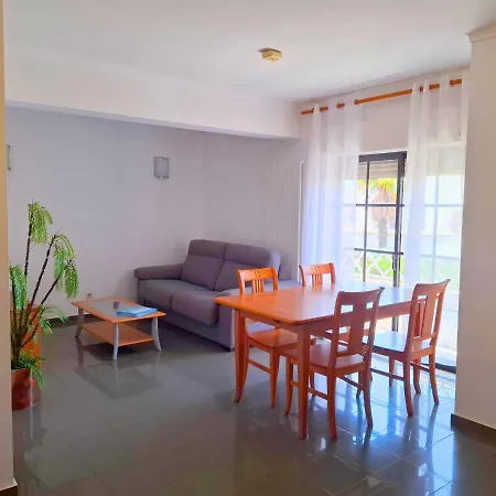 Alltravel Rosa * Portimão